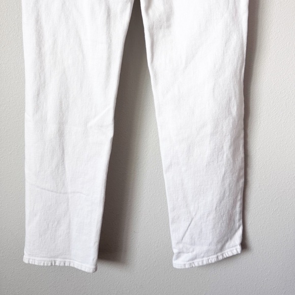 Joe's Jeans The Scout Mid Rise Tomboy Cropped White  Distressed Jeans - Picture 8 of 12